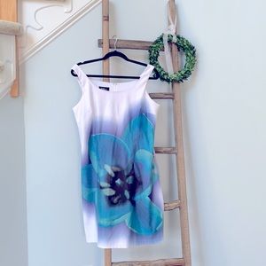 Fun & comfortable sheath dress for the spring/summer season